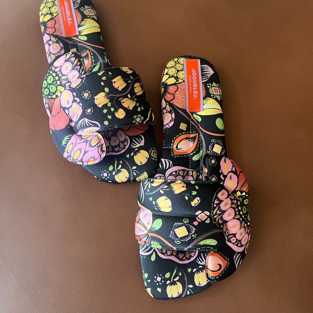 LA DoubleJ Floral Black Flats